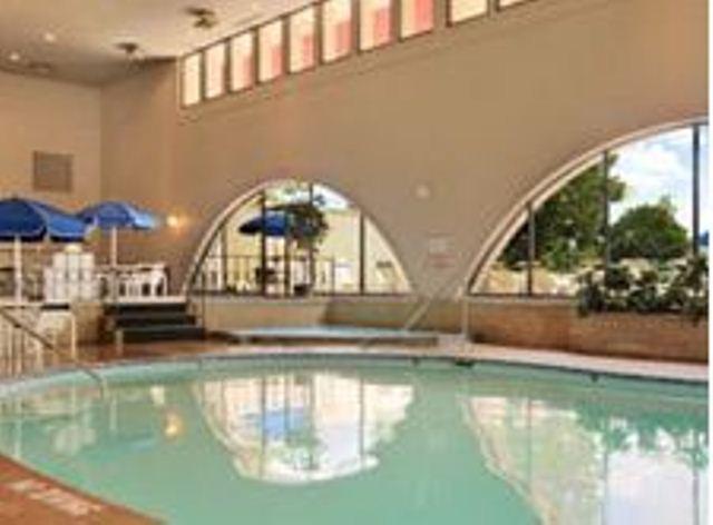 Ramada Plaza Hotel Columbus Udogodnienia zdjęcie